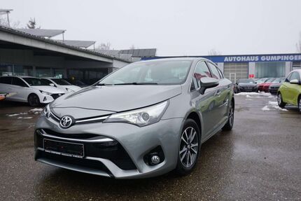Toyota Avensis 91.000 km 12.900 &euro; Dinkelscherben 86424