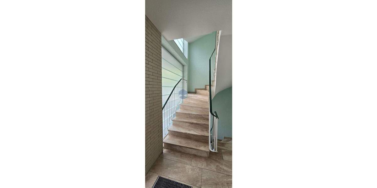 Etagenwohnung Barsinghausen - 4 Zimmer, 132 m&sup2;, 1.195&euro; | Angebot:25679878