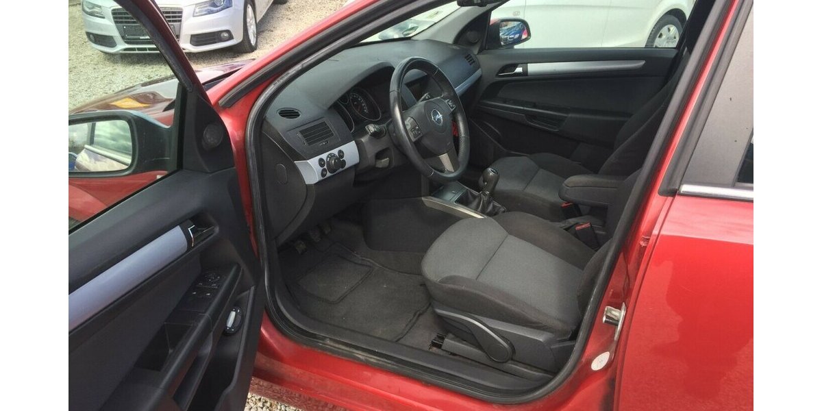 Opel Astra OPC Line,Klima,Temp.,Alu, usw! 143.000 km 3.600 &euro; Himmelkron 95502