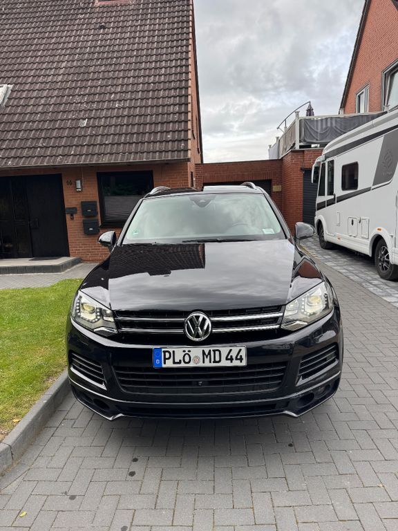VW Touareg 196.000 km 15.200 € Schwentinental 24223