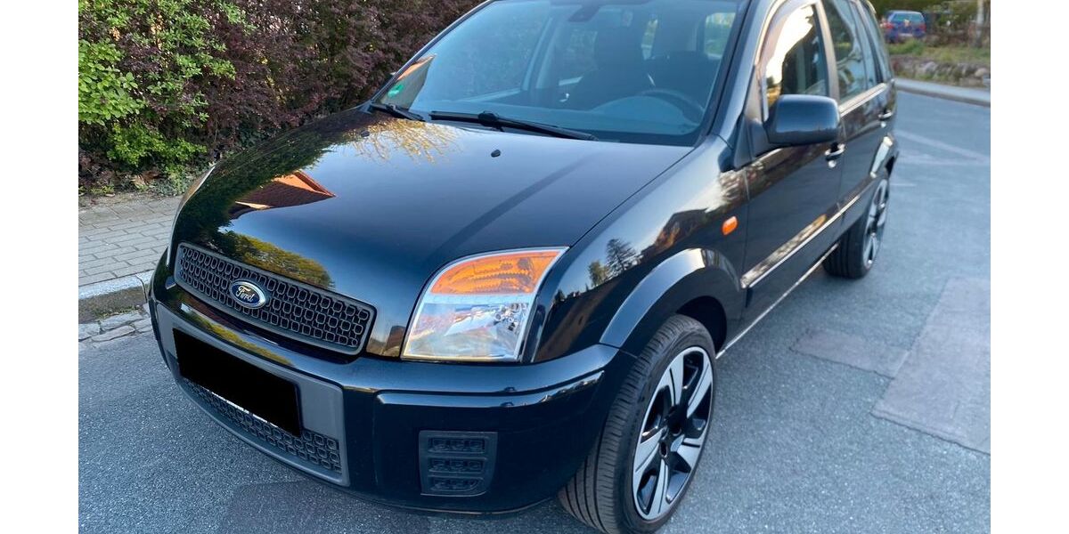 Ford Fusion 145.000 km 2.750 &euro; Ratzeburg 23909