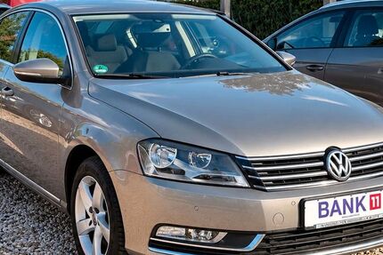 VW Passat 44.121 km 10.999 &euro; Bad Lauchstädt 06246