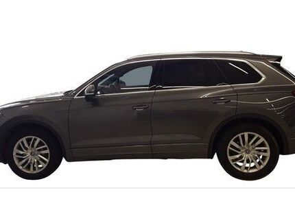 VW Touareg 24.110 km 60.985 &euro; Vilsbiburg 84137