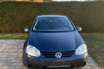 VW Golf 246.000 km 1.200 &euro; Buxheim 85114