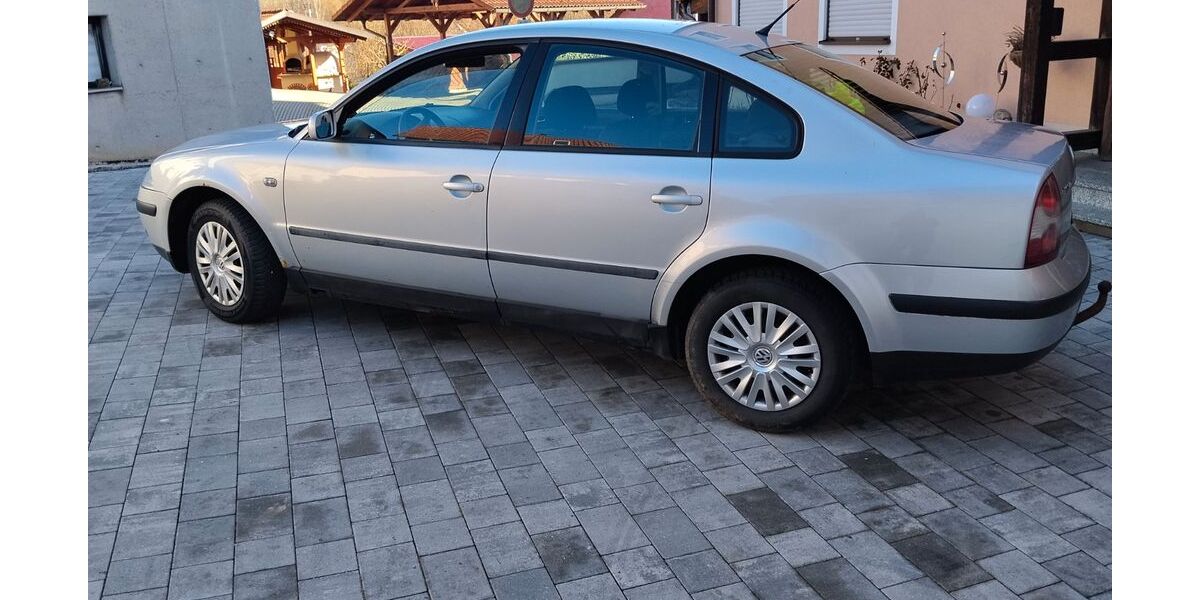 VW Passat 190.000 km 600 &euro; Hollfeld 96142