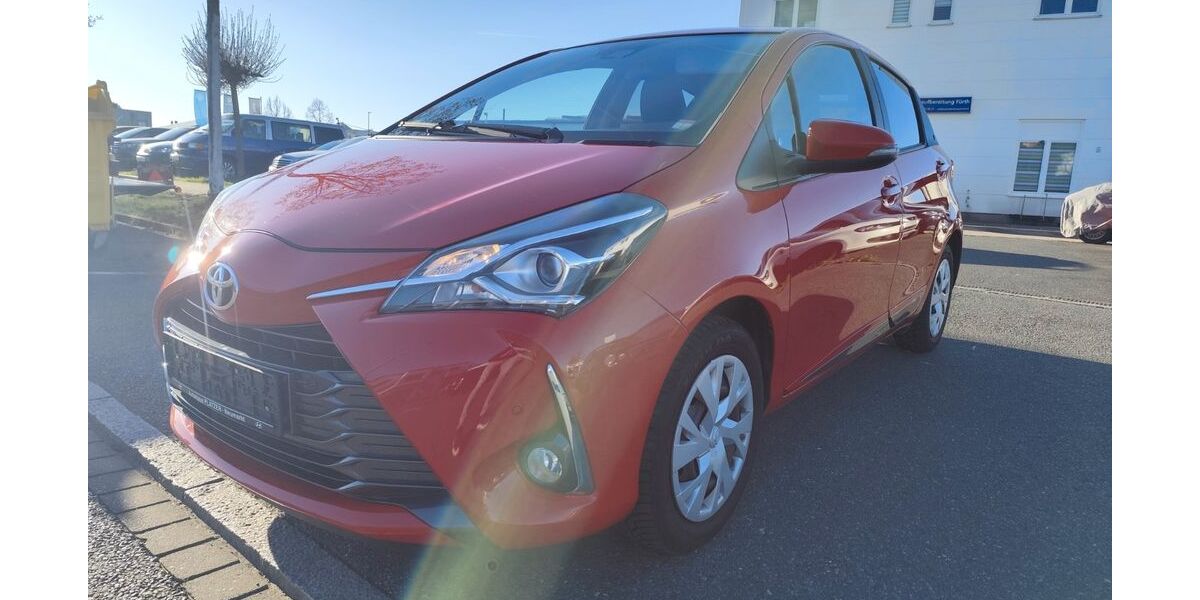 Toyota Yaris 61.500 km 11.950 &euro; Fürth 90763