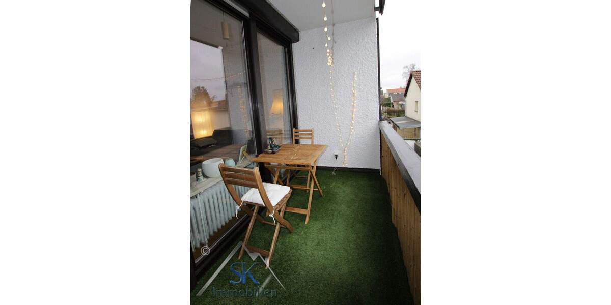 Hochwertige 3 Zi. Whg. mit Loggia, Garage und 2 Stellplätzen in Puchheim wartet auf neue Bewohner! 3 zimmer