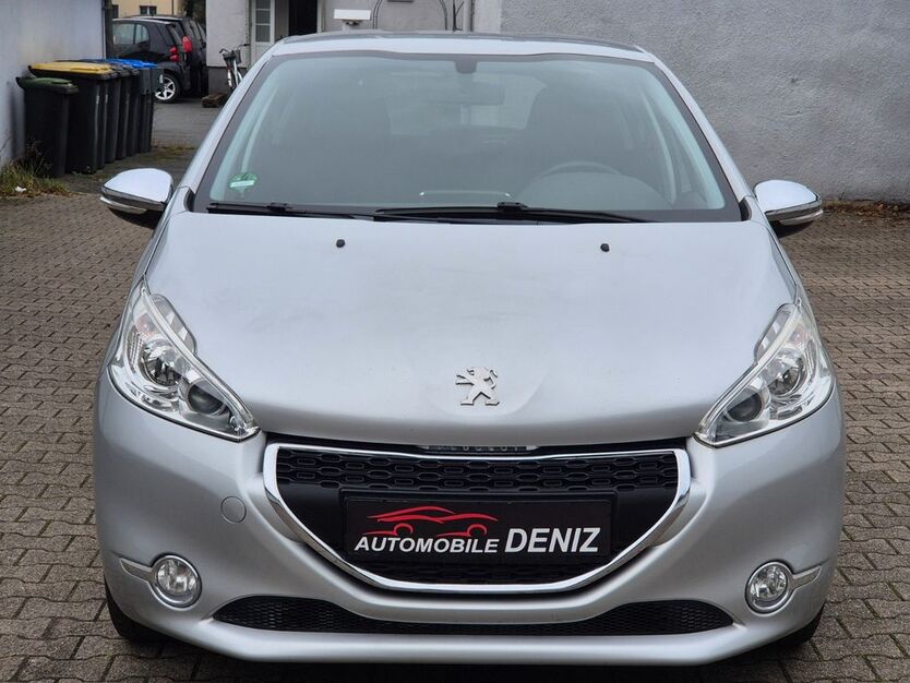 Peugeot 208 68.348 km 6.599 € Lünen 44532