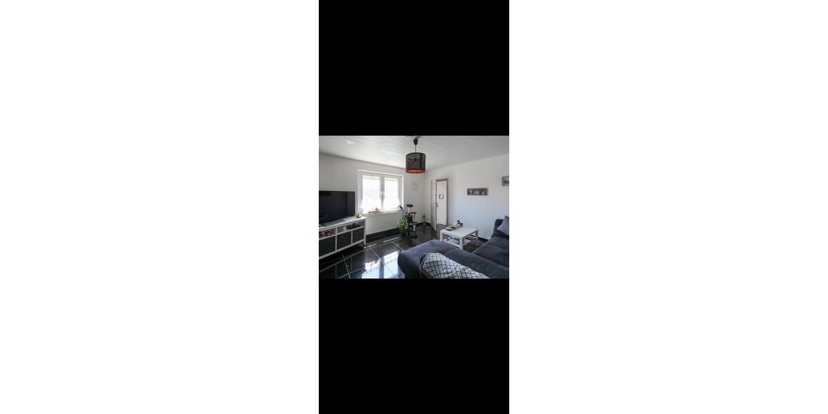 Einfamilienhaus Bad Hersfeld - 8 Zimmer, 210 m&sup2;, 335.000&euro; | Angebot:26111736