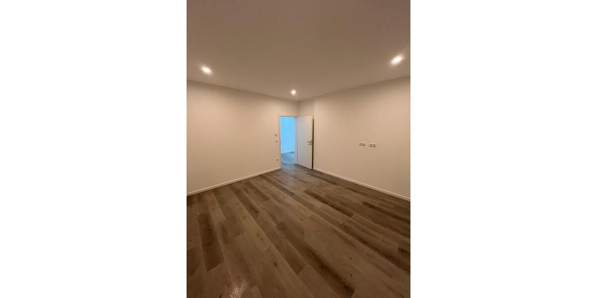 Erdgeschoßwohnung Kerpen - 3 Zimmer, 80 m&sup2;, 1.350&euro; | Angebot:24862637