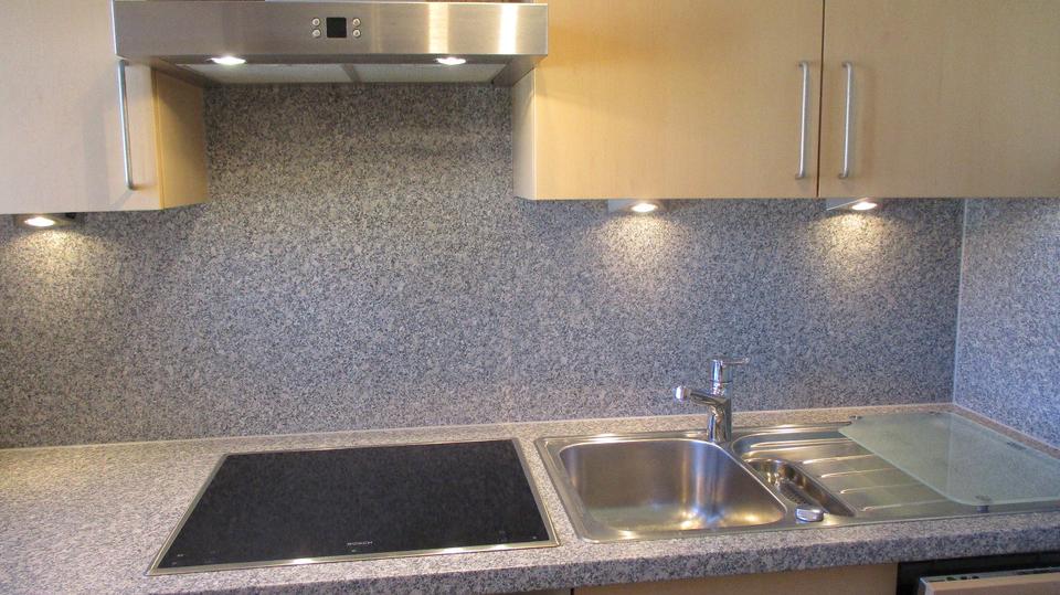 Degerloch 2,5 Zi. mit Küche, Balkon, Gäste-WC usw. provisionsfrei 2.5 zimmer