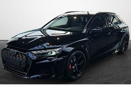 Audi RS3 5.000 km 63.890 &euro; Osnabrück 49080