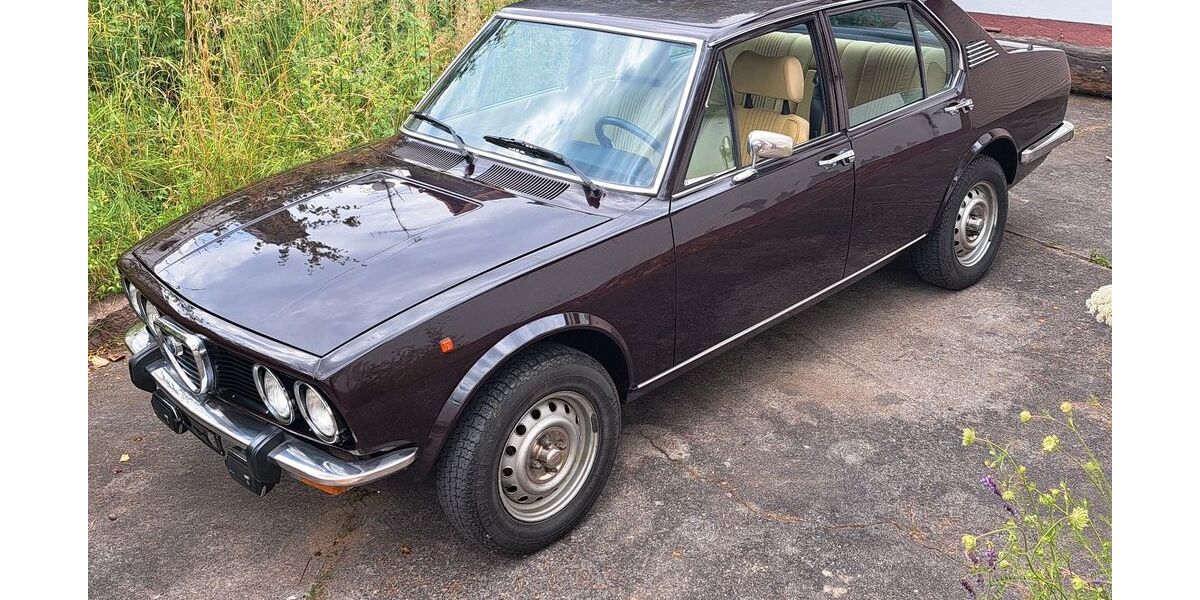 Alfa Romeo Alfetta 106.039 km 12.500 &euro; Berlin 13055