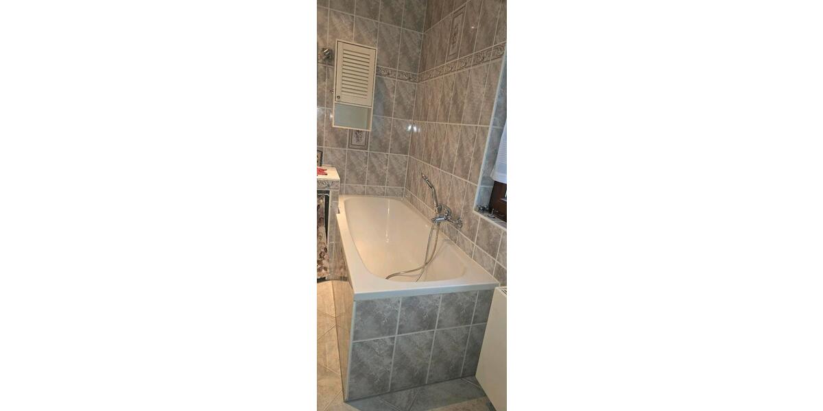 Dachgeschoßwohnung Biesenthal - 2 Zimmer, 69 m&sup2;, 870&euro; | Angebot:26068639