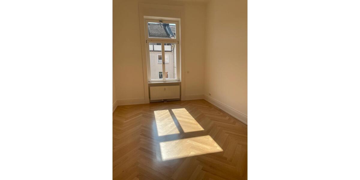 Etagenwohnung Wiesbaden Südost - 5 Zimmer, 145 m&sup2;, 769.000&euro; | Angebot:26020603