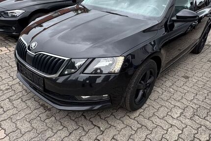 Skoda Octavia 237.000 km 11.000 &euro; Itzehoe 25524