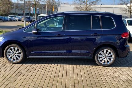 VW Touran 48.300 km 28.500 &euro; Dornstadt 89160