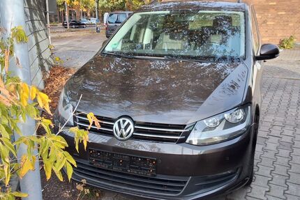VW Sharan 240.000 km 7.900 &euro; Berlin 13599