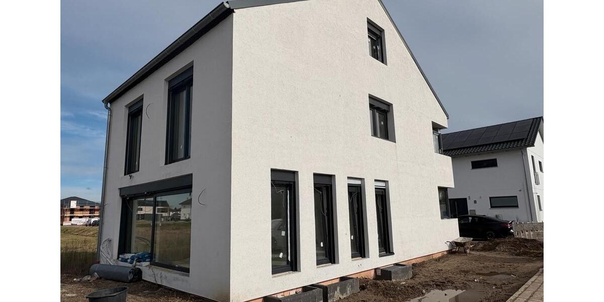 Doppelhaushälfte Philippsburg - 5 Zimmer, 173 m&sup2;, 559.000&euro; | Angebot:26580431