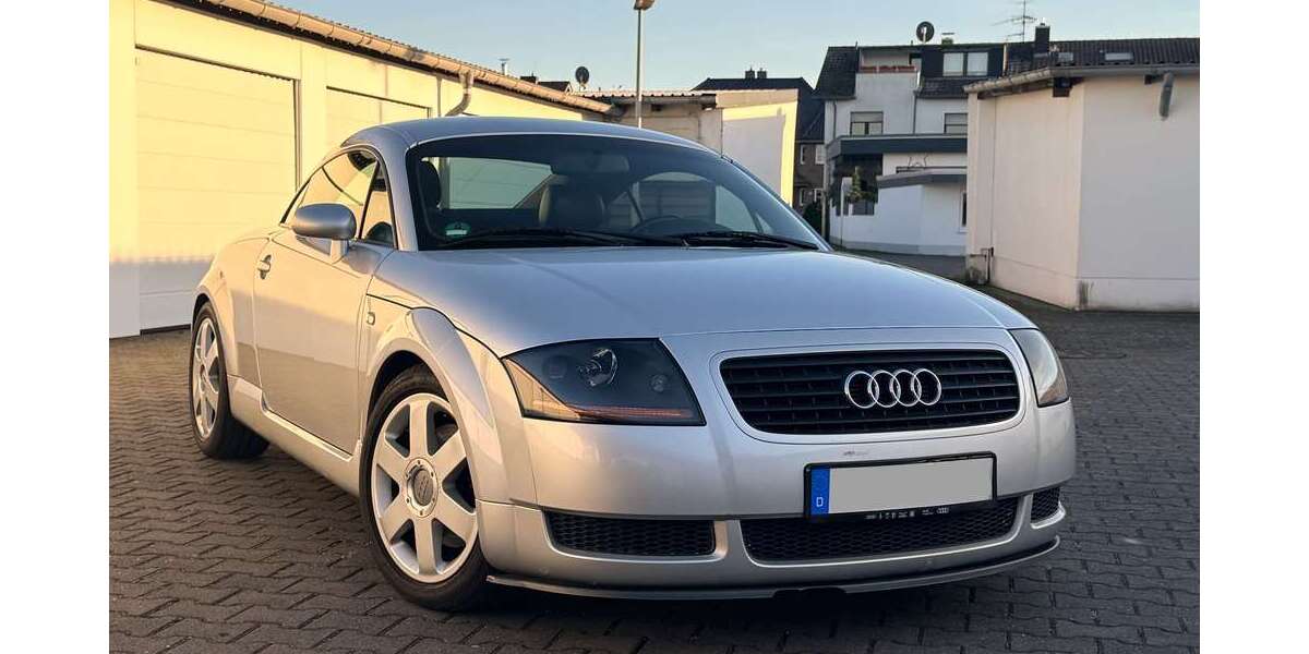 Audi TT 245.324 km 3.300 &euro; Brühl 50321