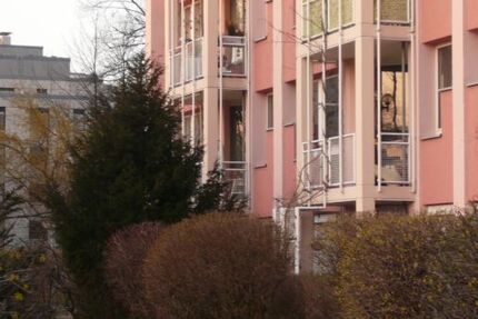Provisionsfrei* Attraktive 2,5-Zimmer Wohnung mit Balkon und Garage in Taufkirchen - Wohnung Taufkirchen | Angebot:26227931