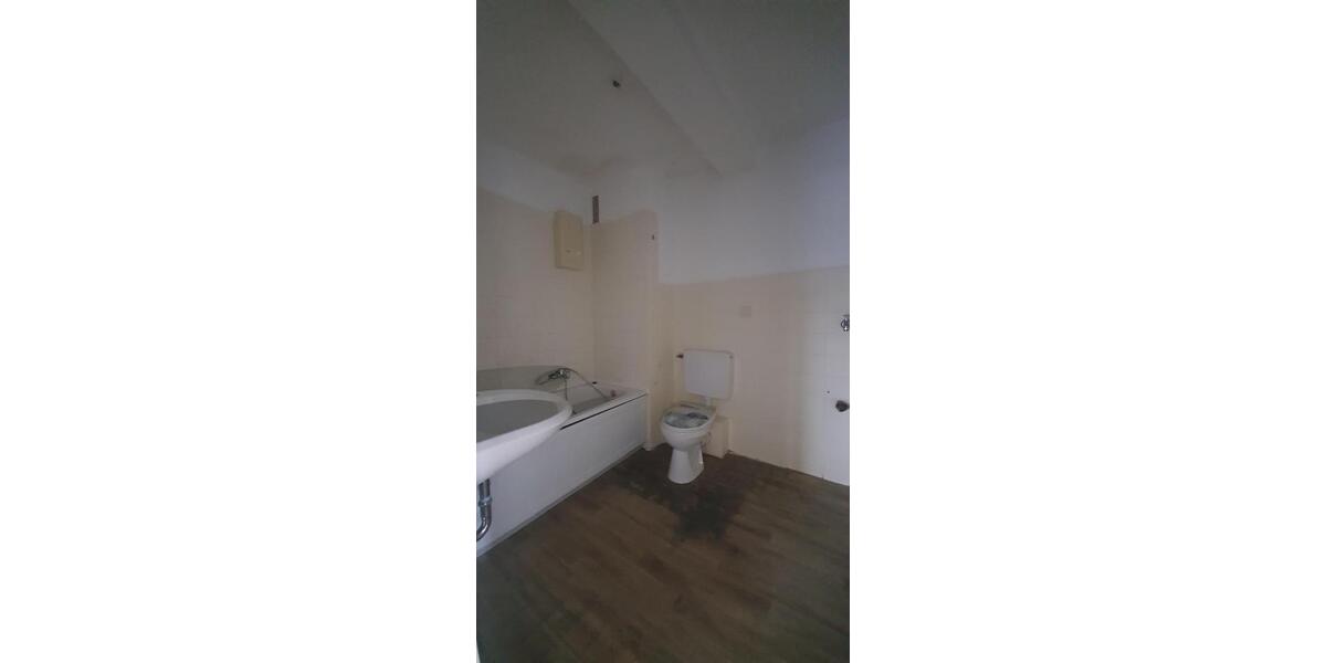 Etagenwohnung Siegen - 4 Zimmer, 104 m&sup2;, 660&euro; | Angebot:25305592