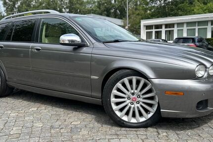 Jaguar X-Type 199.990 km 3.990 &euro; Bremen 28329