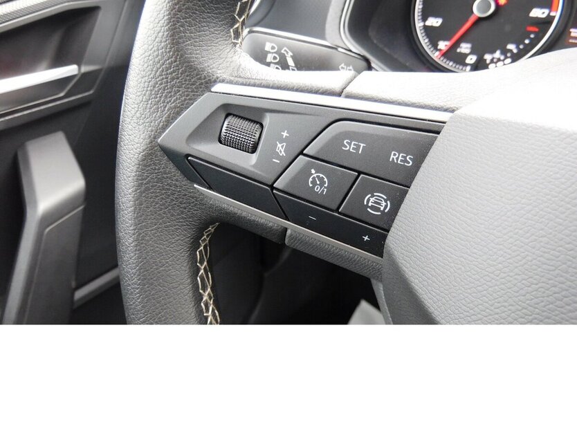 Seat Arona 1.0 Style TSI BMT Navi Klima Alu 23.600 km 15.990 € Vordorf 38533
