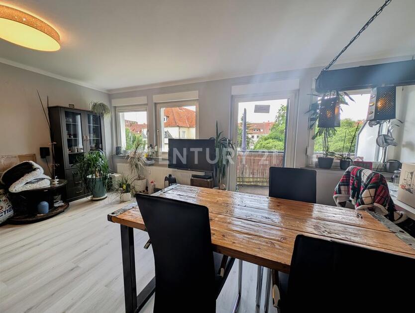 Weitläufige 3-Zimmer Wohnung mit Balkon & Blick ins Grüne