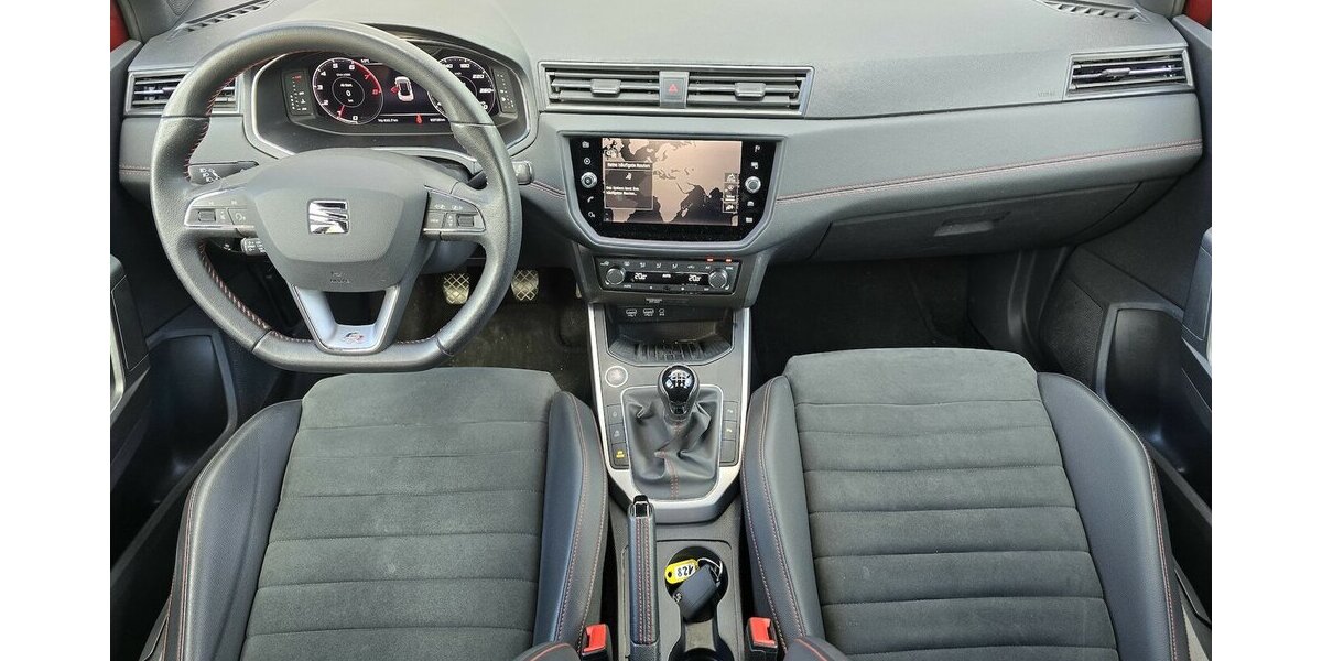 Seat Arona FR 1.5 TSI/LEDER/SOUND/LED/NAVI/DAB/1.HAND 65.729 km 17.800 &euro; Villingen-Schwenningen 78054