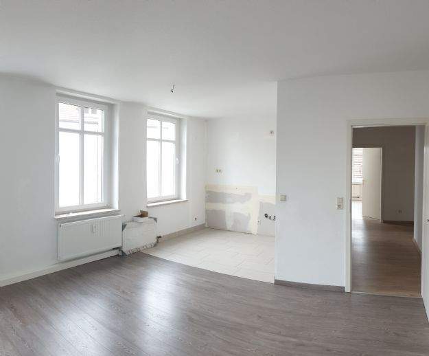 Zimmer Zwickau Pöhlau - 3 Zimmer, 75 m&sup2;, 380&euro; | Angebot:26389544