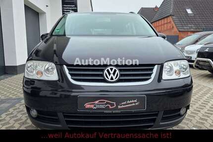 VW Touran 279.000 km 2.390 &euro; Langwedel 27299