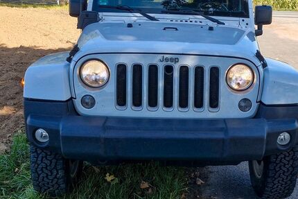 Jeep Wrangler 97.000 km 28.000 &euro; Dresden 01309