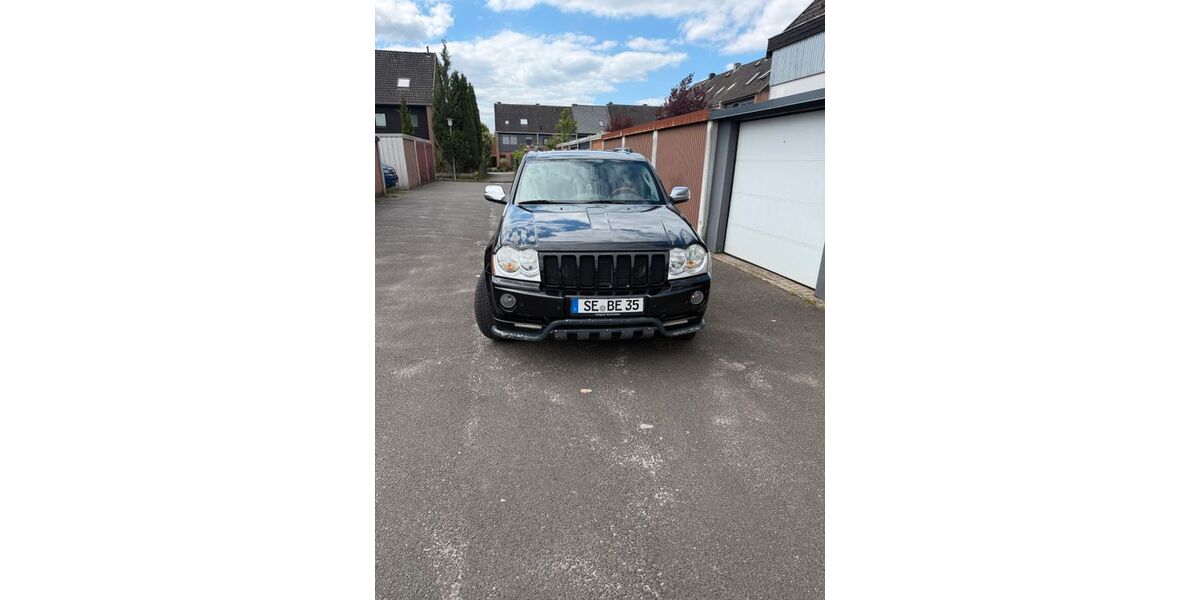 Jeep Grand Cherokee 225.670 km 4.650 &euro; Henstedt-Ulzburg 24558