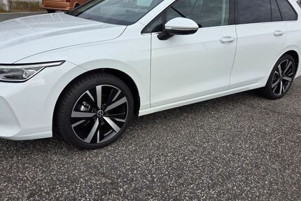VW Golf 32.000 km 29.790 &euro; Rühen 38471