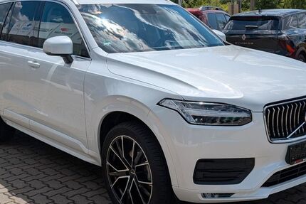 Volvo XC90 97.500 km 34.450 € Heinsdorfergrund 08468