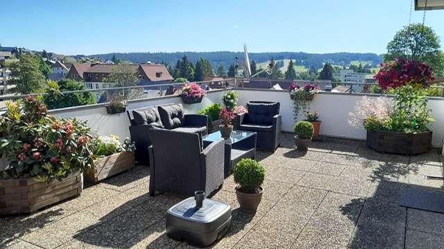 Zimmer Schönwald - 2.5 Zimmer, 1.350&euro; | Angebot:26929607