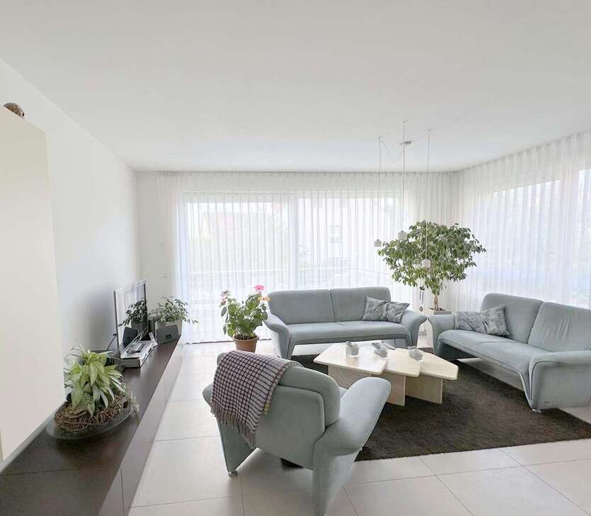 Wohnung zum Kaufen in Stuttgart 419.000 € 66 m²