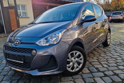 Hyundai i10 45.310 km 7.990 &euro; Dresden 01156