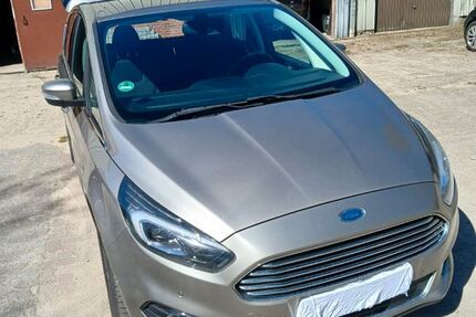 Ford S-Max 152.000 km 12.500 &euro; Lunden 25774