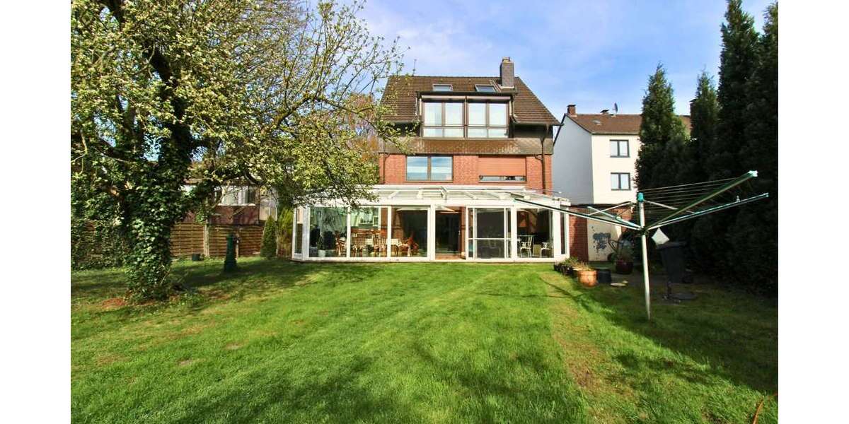 Einfamilienhaus Essen Stadtbezirk IV - 6 Zimmer, 266 m&sup2;, 940.000&euro; | Angebot:26355600