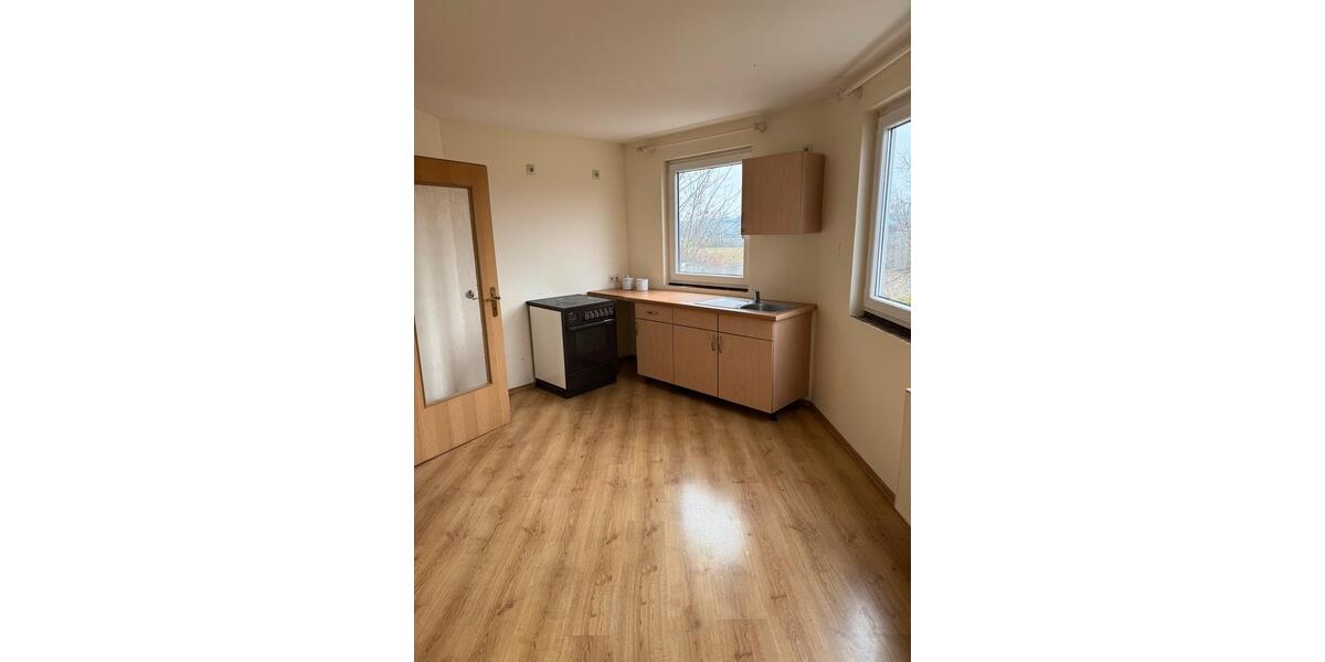 Etagenwohnung Schwandorf - 2 Zimmer, 82 m&sup2;, 849&euro; | Angebot:26620652