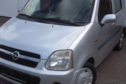 Opel Agila 99.000 km 2.900 &euro; Neumünster 24536