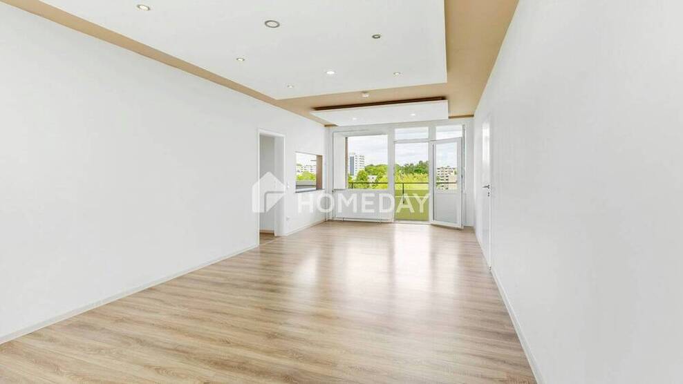 Großzügige 4-Zimmer-Wohnung mit zwei Balkonen und Tiefgaragenstellplatz - wohnen mit Weitblick