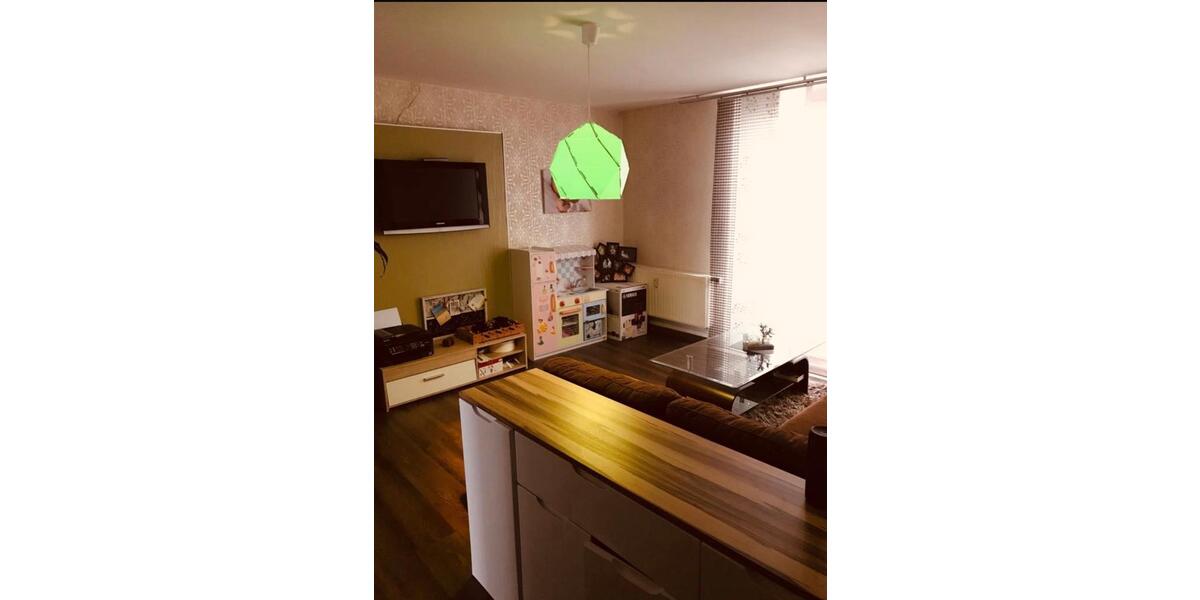 Etagenwohnung Hohenmölsen - 7 Zimmer, 150 m&sup2;, 149.990&euro; | Angebot:26095809