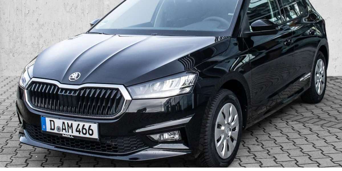 Skoda Fabia 10.000 km 15.480 &euro; Düsseldorf 40474