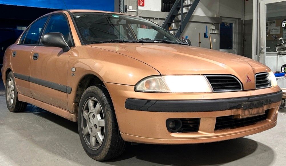 Mitsubishi Carisma 231.000 km 699 &euro; Löwenberger Land OT Teschendorf 16775