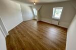 Mit Weitblick! 2,5 Raum DG Wohnung mit offener Küche im Wohnzimmer. Modernes Bad mit Wanne! - Dachgeschoßwohnung Gera Alt-Bieblach | Angebot:26248794