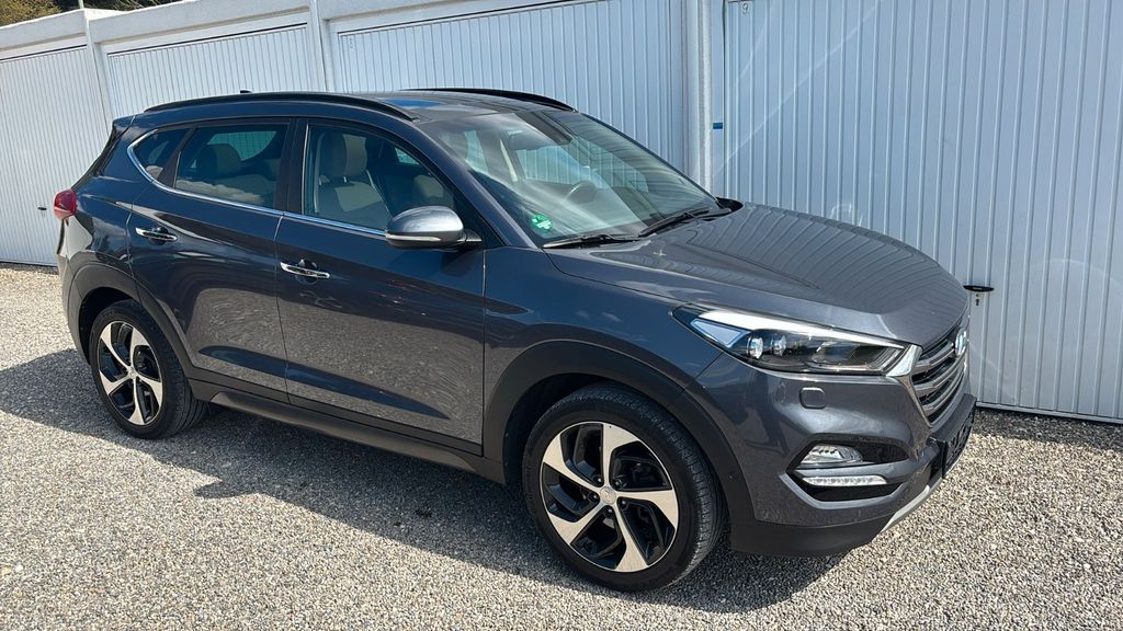 Hyundai TUCSON 92.000 km 16.700 &euro; Dürrlauingen / Ortsteil Mindelaltheim 89350