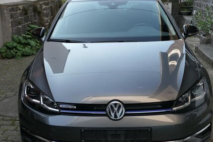 VW Golf 77.000 km 15.400 &euro; Mendig 56743